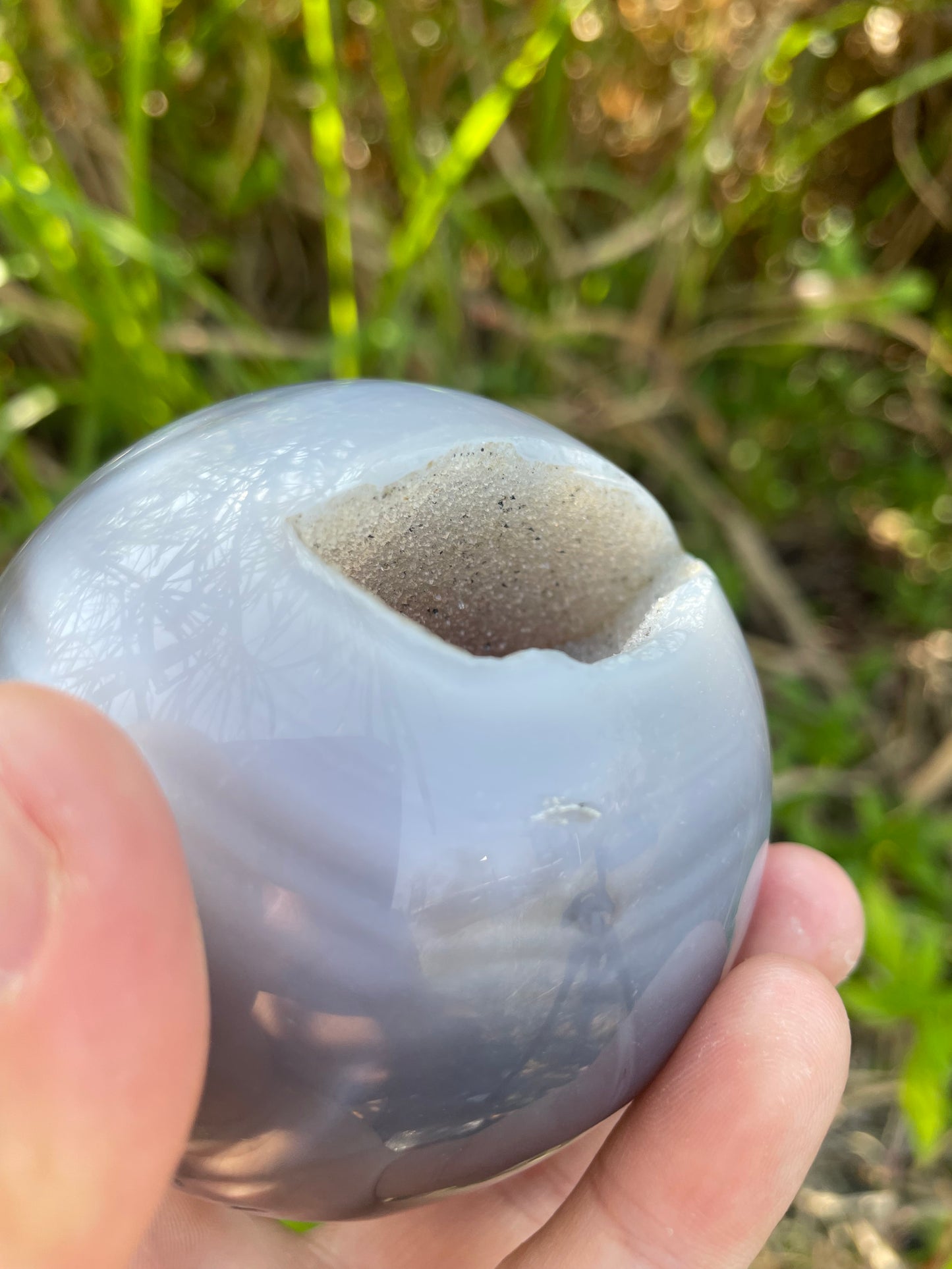 1.2LB Natural Geode Sphere,Agate Geode Ball,Natural Druse Ball,Crystal Ball Hole,Mineral Specimens,Crystal Heal,Crystal Gift,Home Decoration